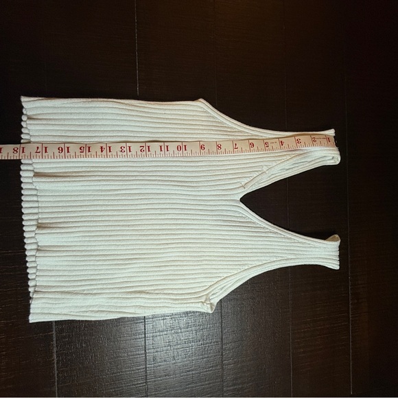 Quince Cream Ribbed Tank Top - Picture 6 of 7